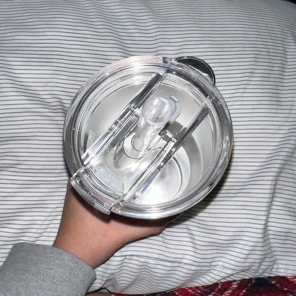 Silver Tumbler - Completely New! - Picture 2 of 4